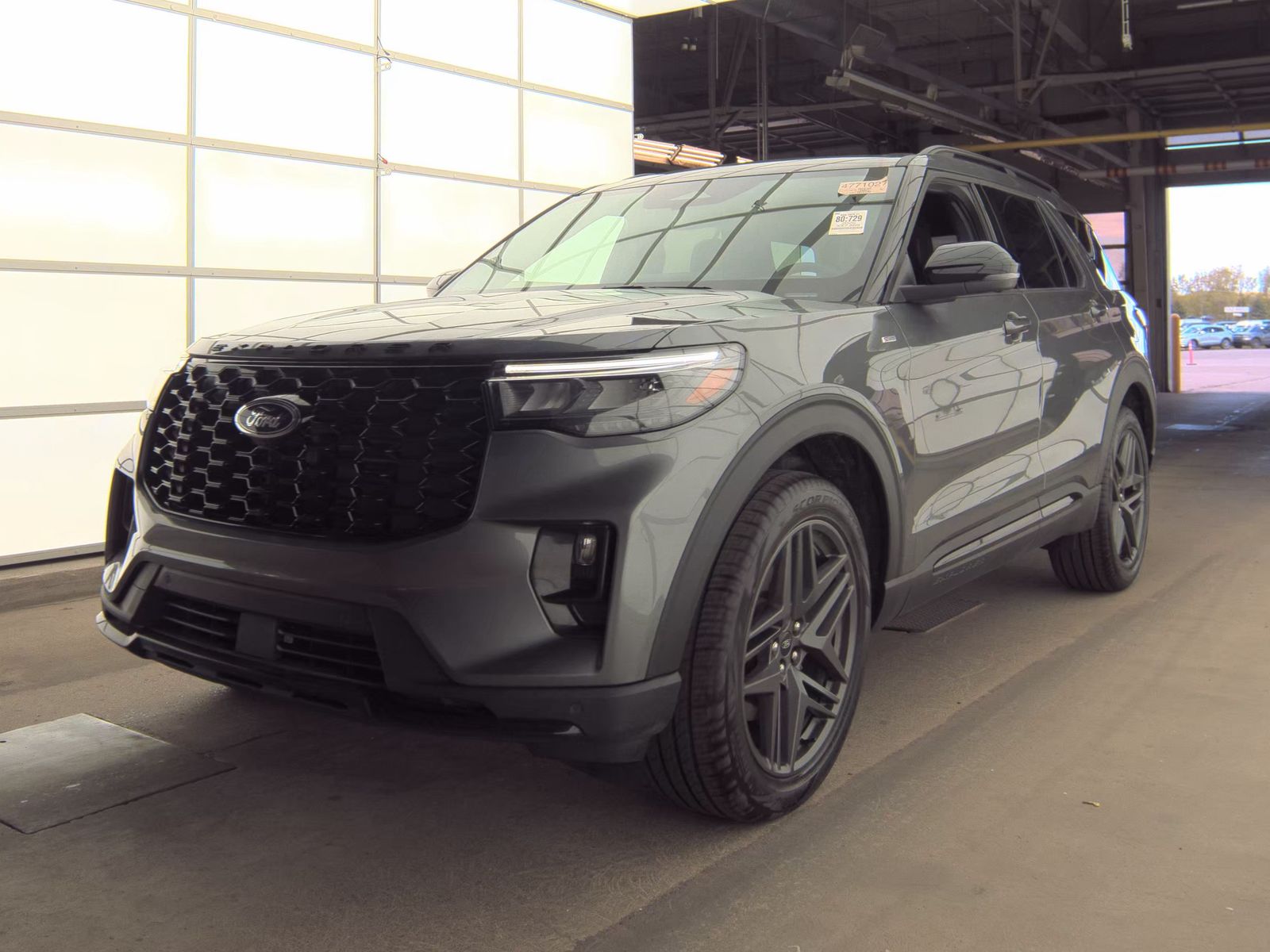 FORD EXPLORER - 1