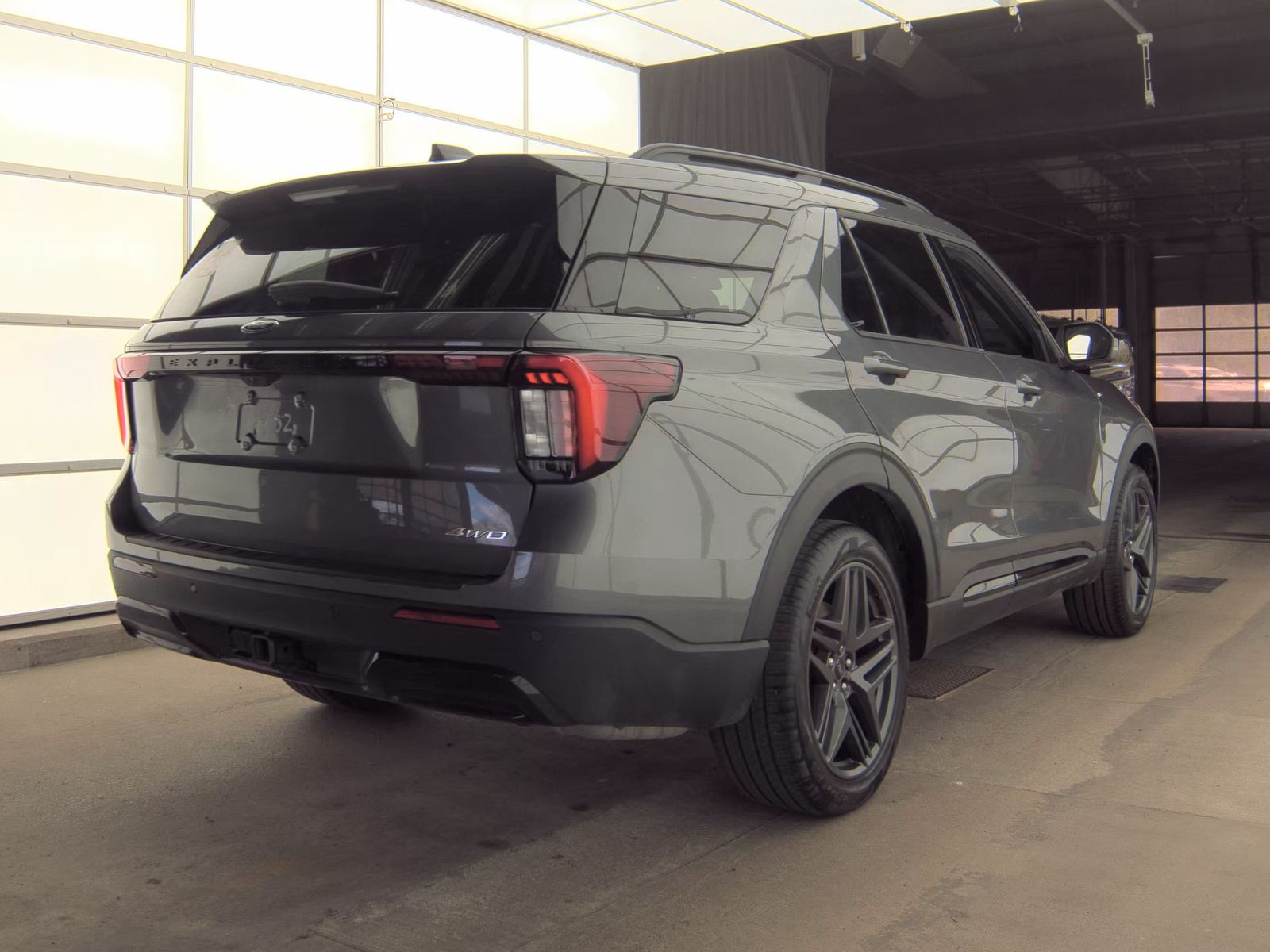 FORD EXPLORER - 6
