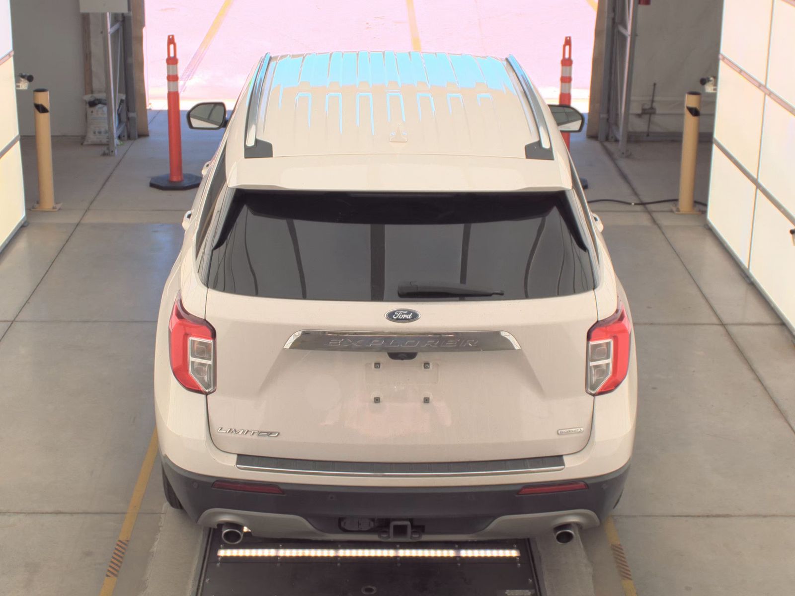 FORD EXPLORER - 7