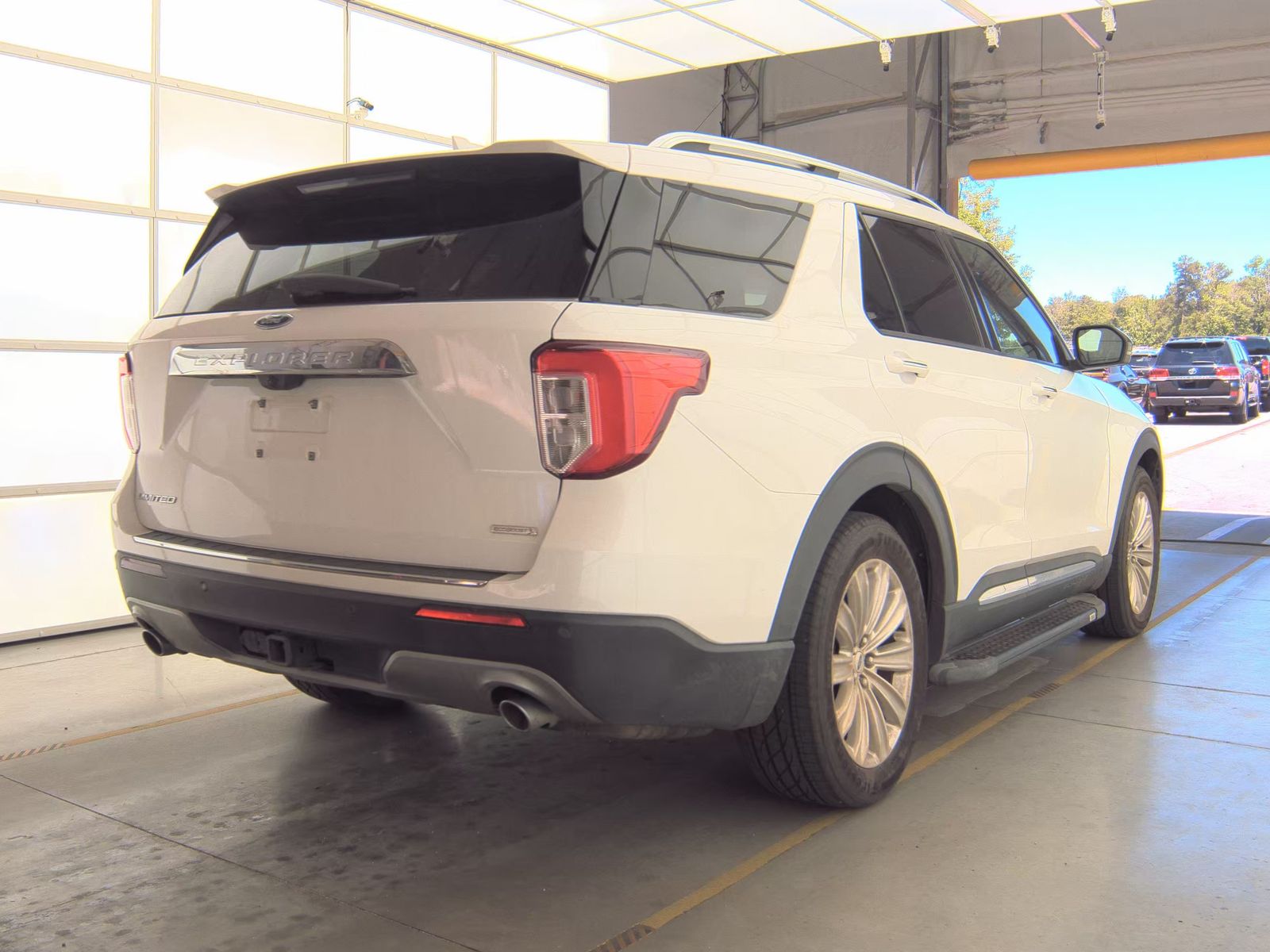 FORD EXPLORER - 6