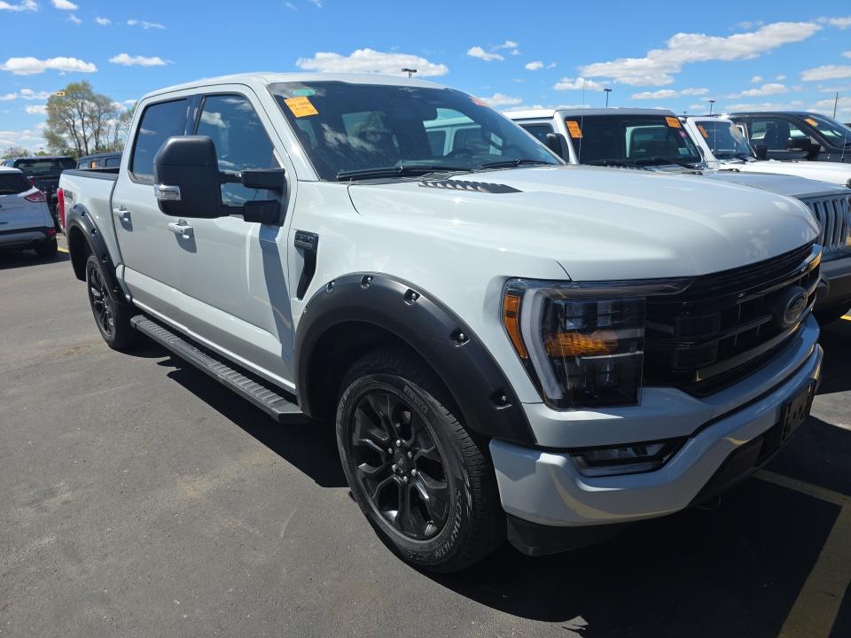 FORD F-150 - 4