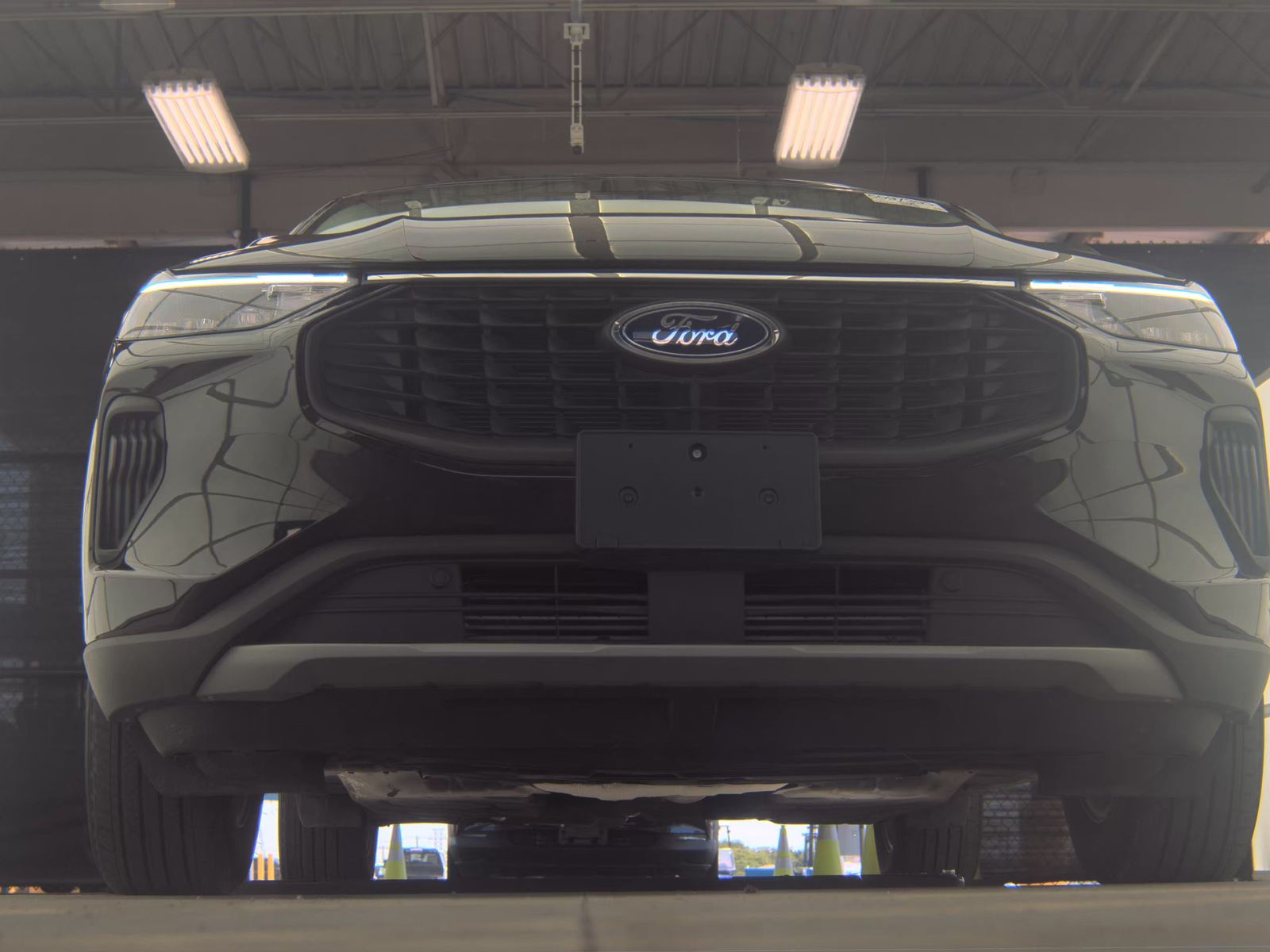 FORD ESCAPE - 4