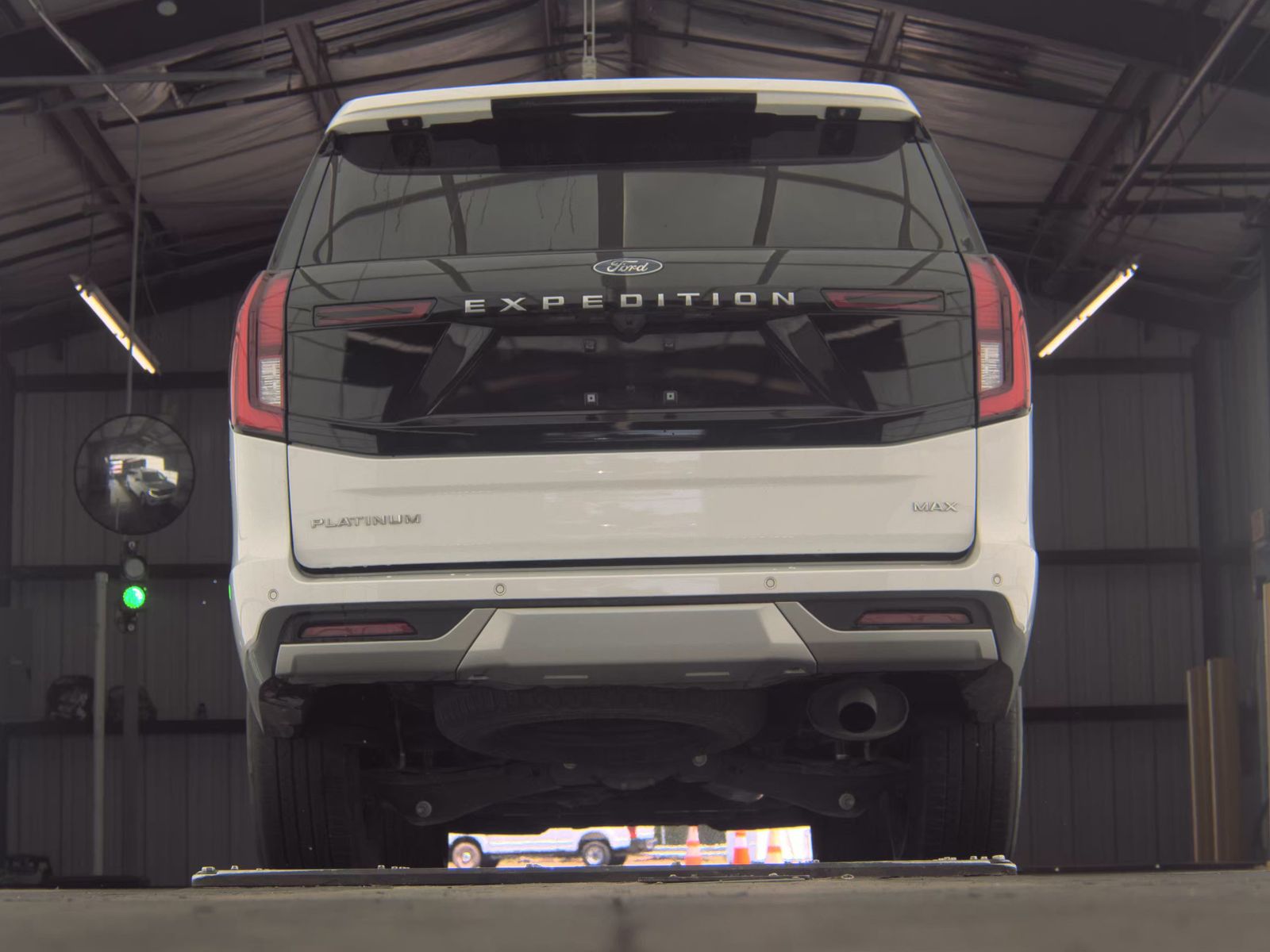 FORD EXPEDITION MAX - 8