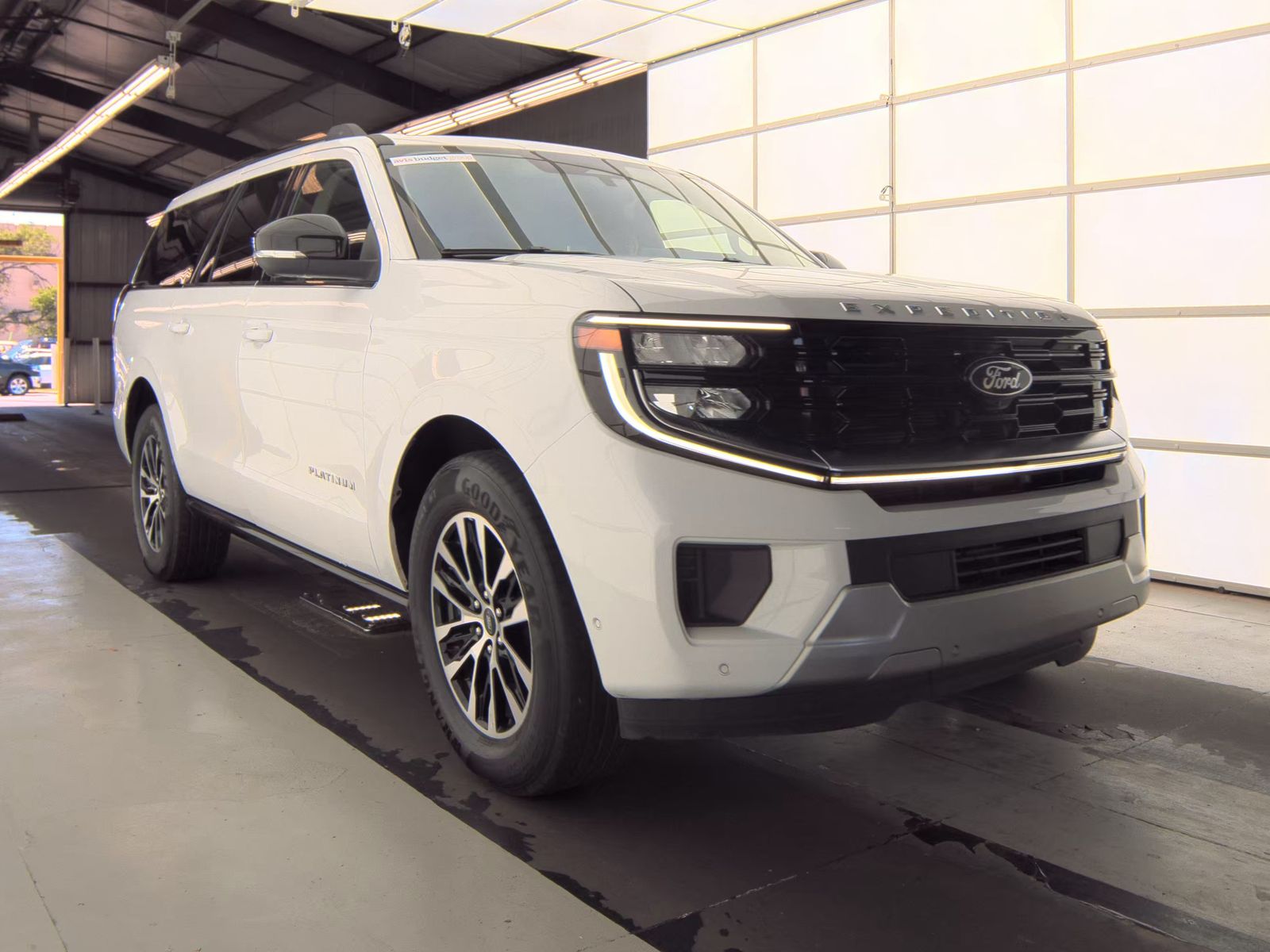 FORD EXPEDITION MAX - 5