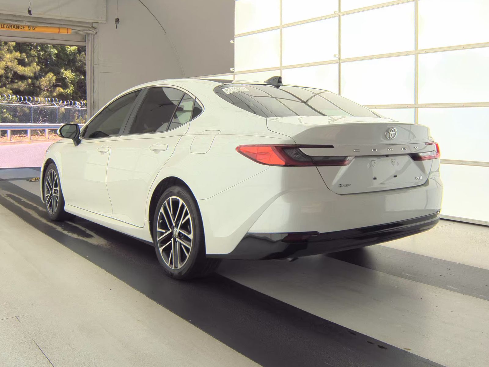 TOYOTA CAMRY - 9