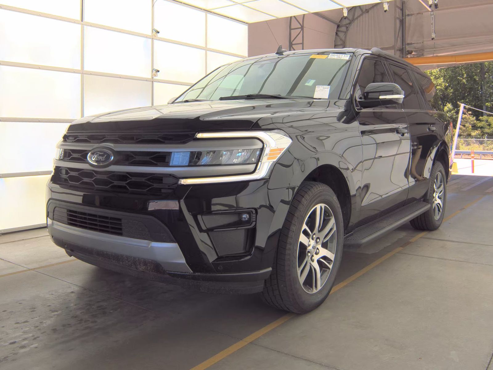 FORD EXPEDITION - 1