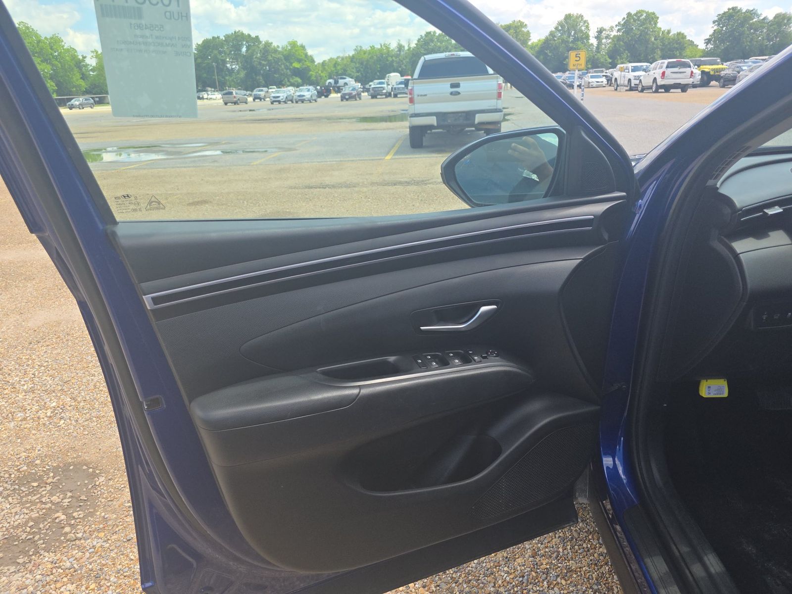 HYUNDAI TUCSON - 10