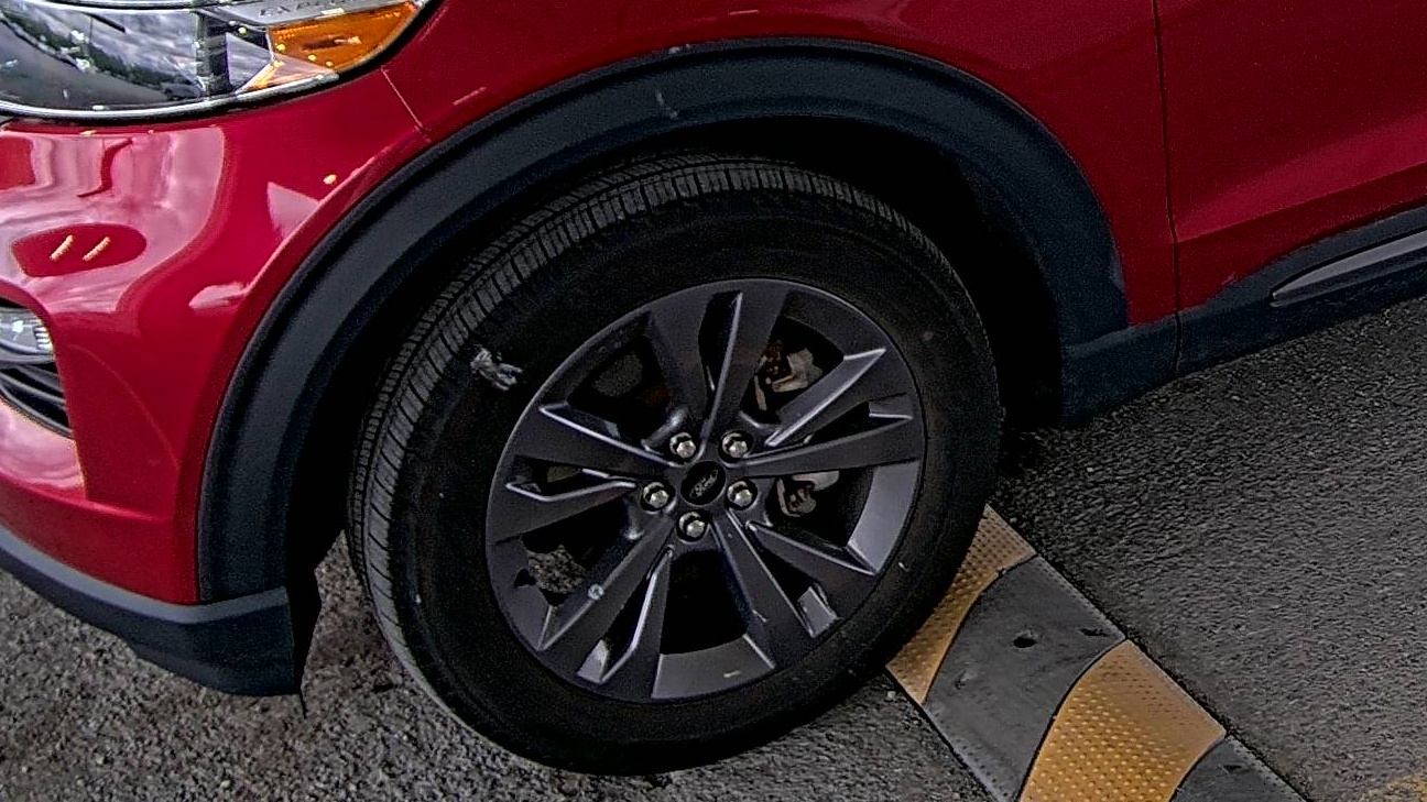 FORD EXPLORER - 8