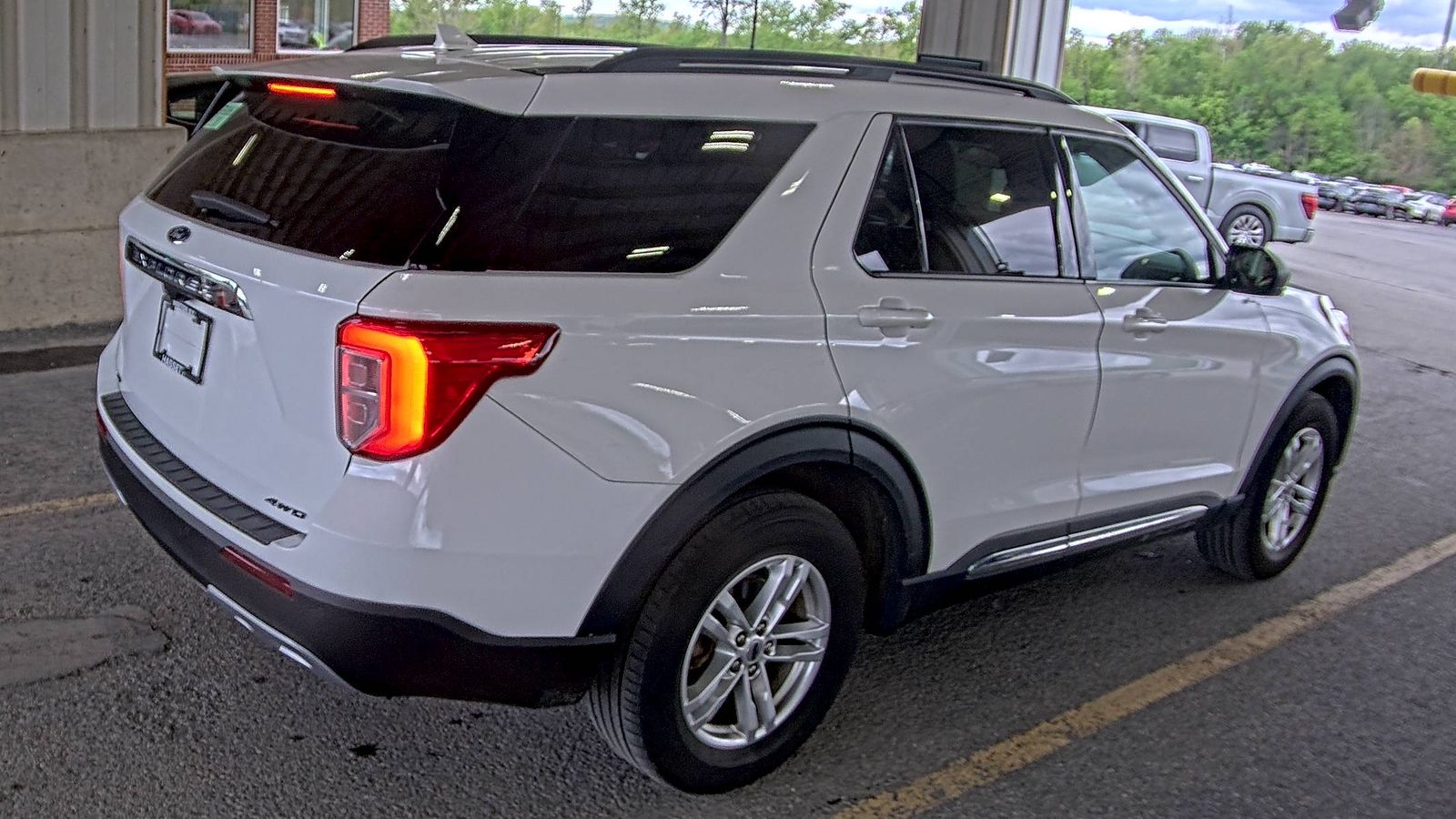 FORD EXPLORER - 5