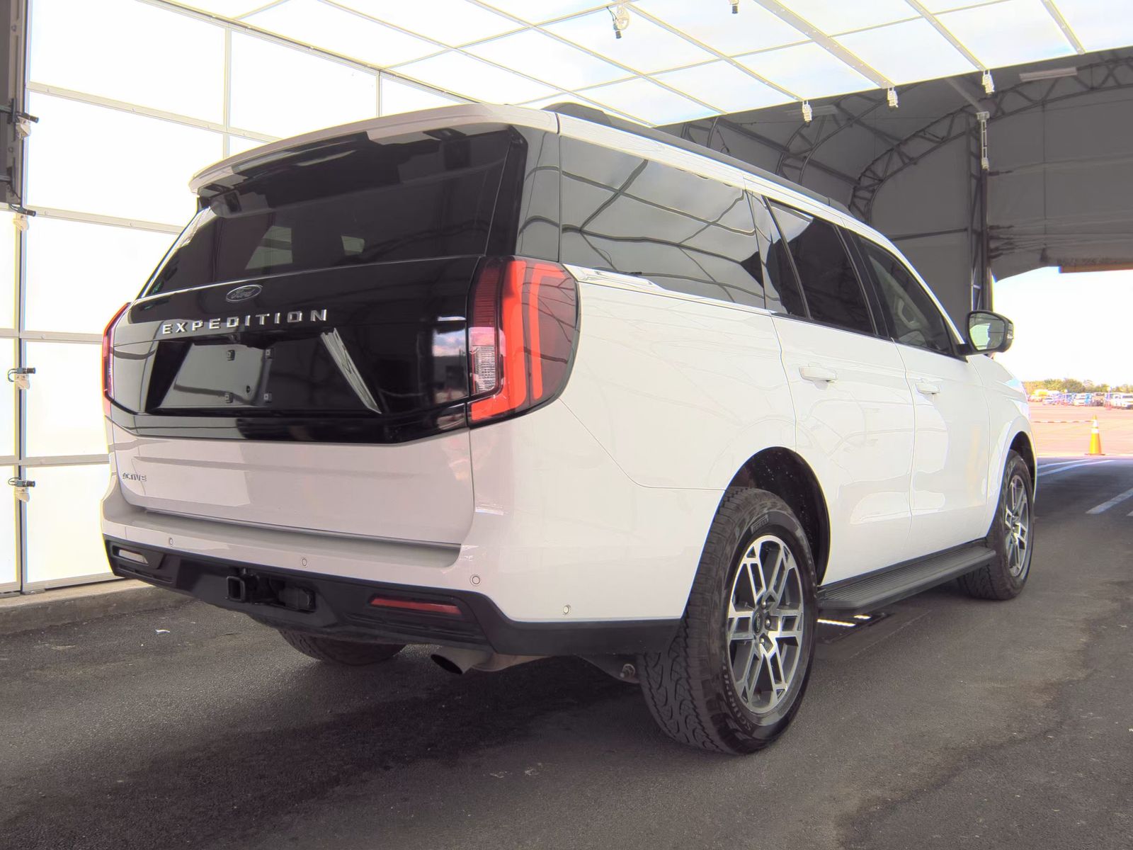 FORD EXPEDITION - 5