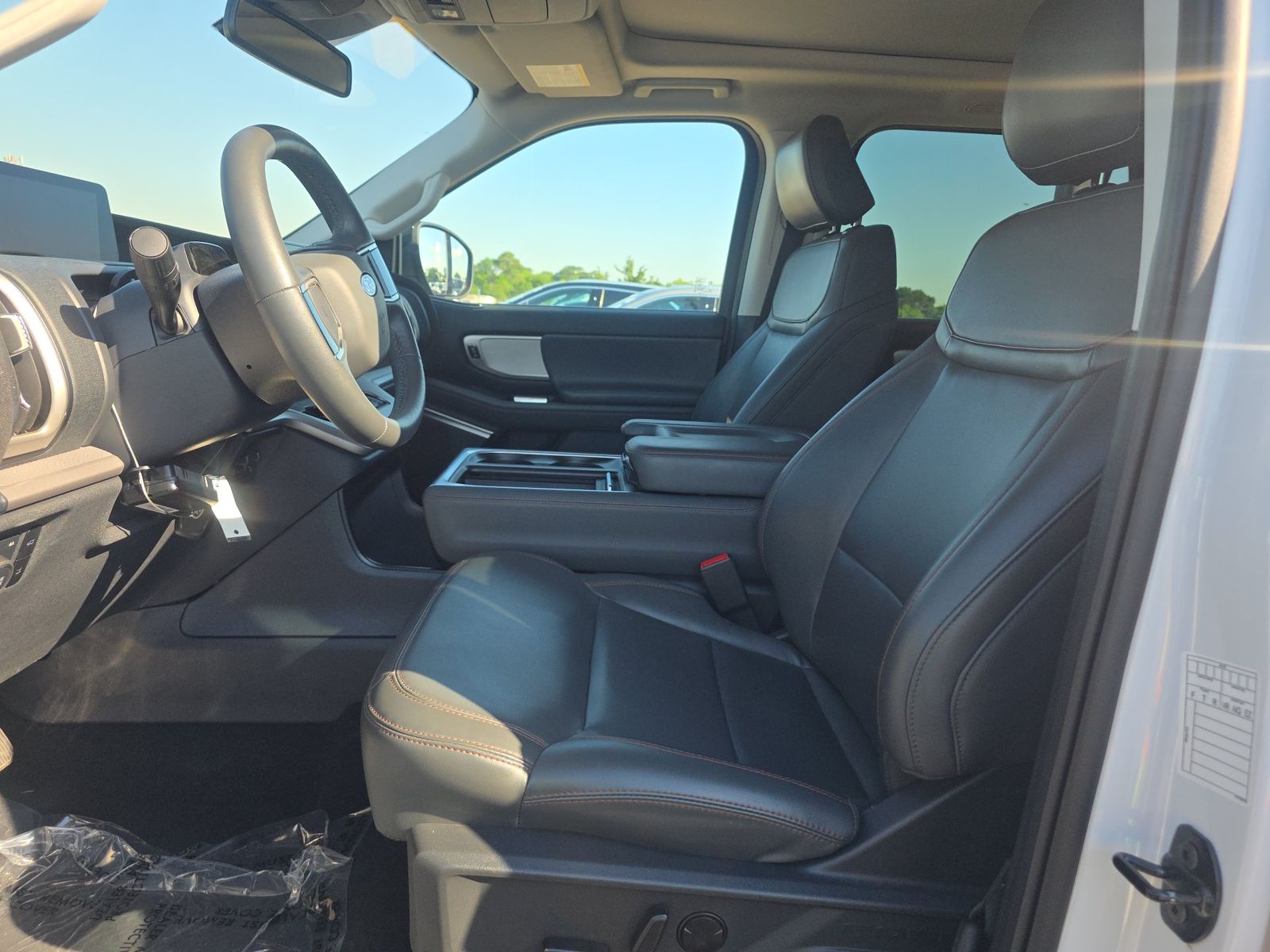 FORD EXPEDITION - 8