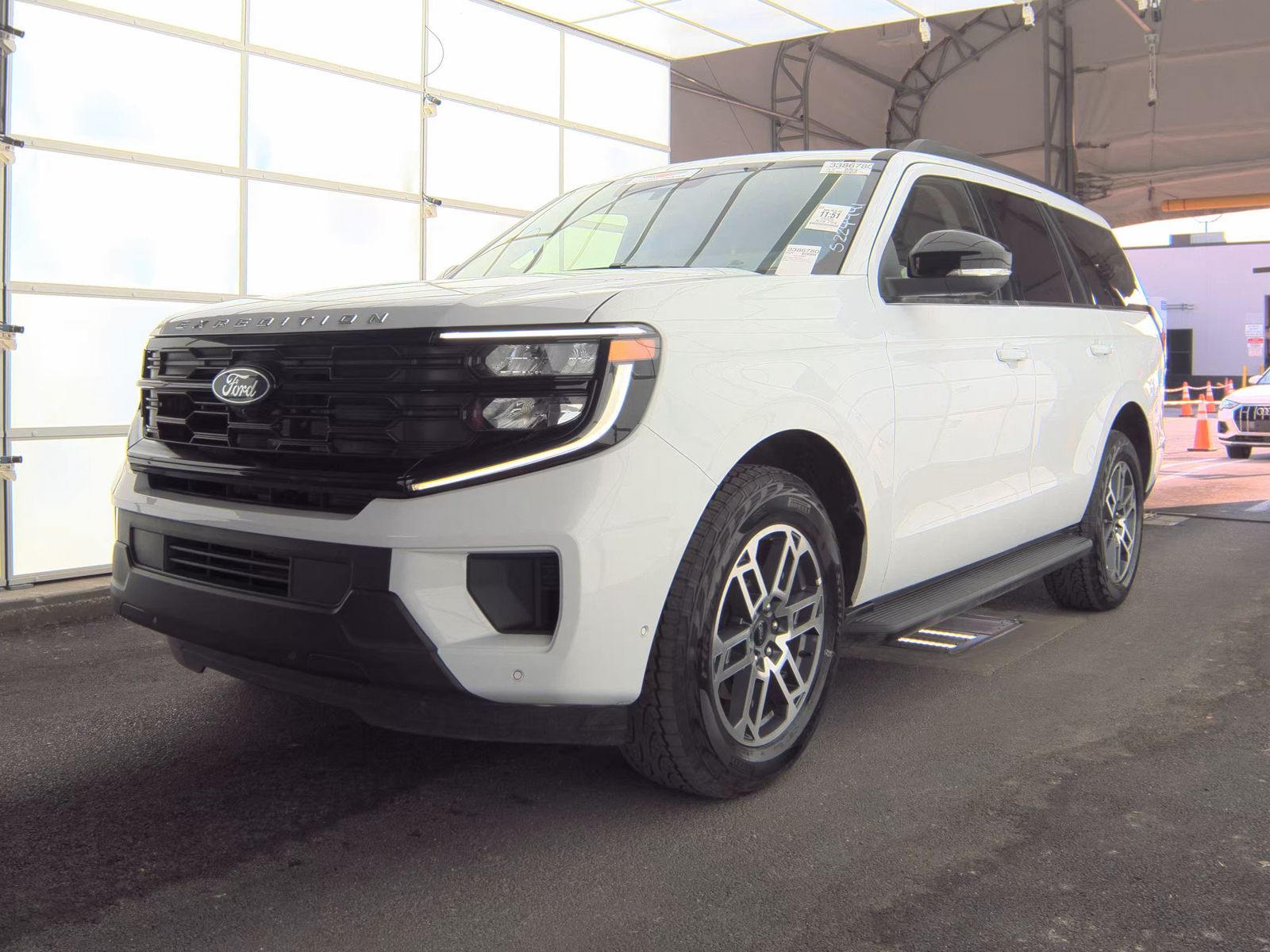 FORD EXPEDITION - 1