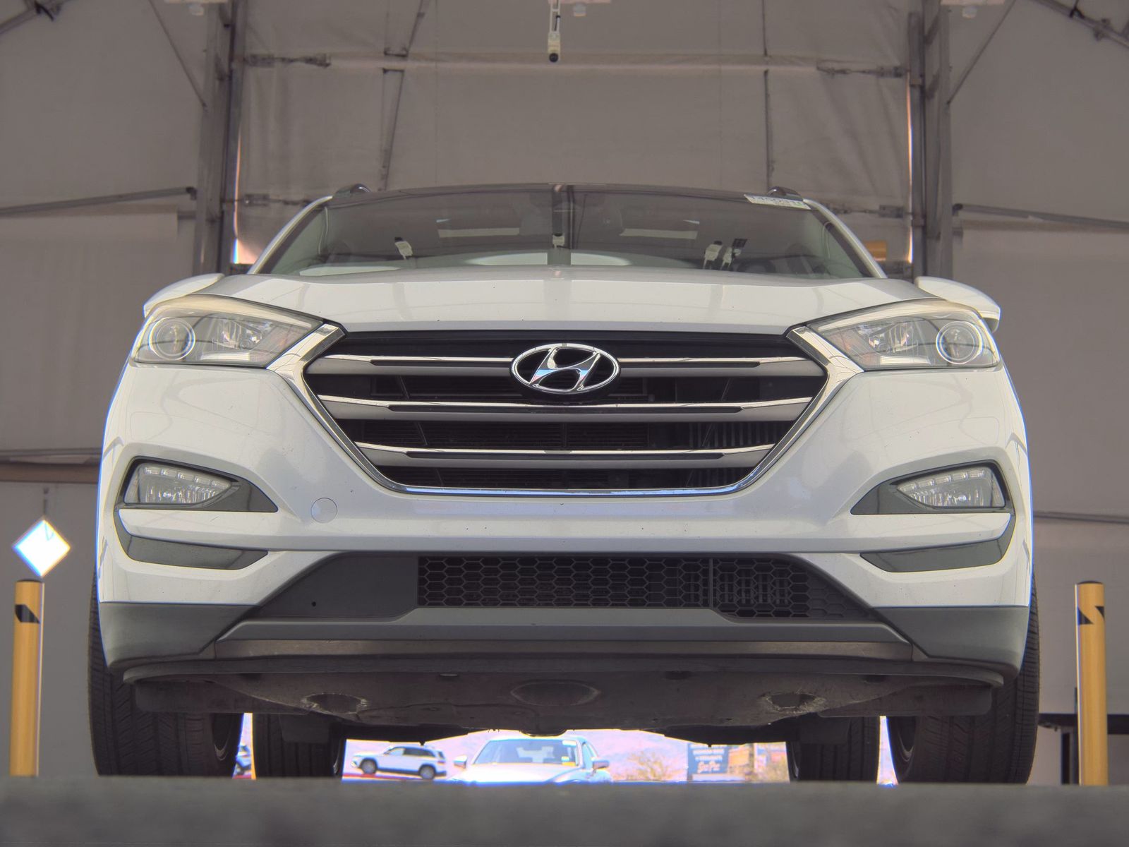 HYUNDAI TUCSON - 4