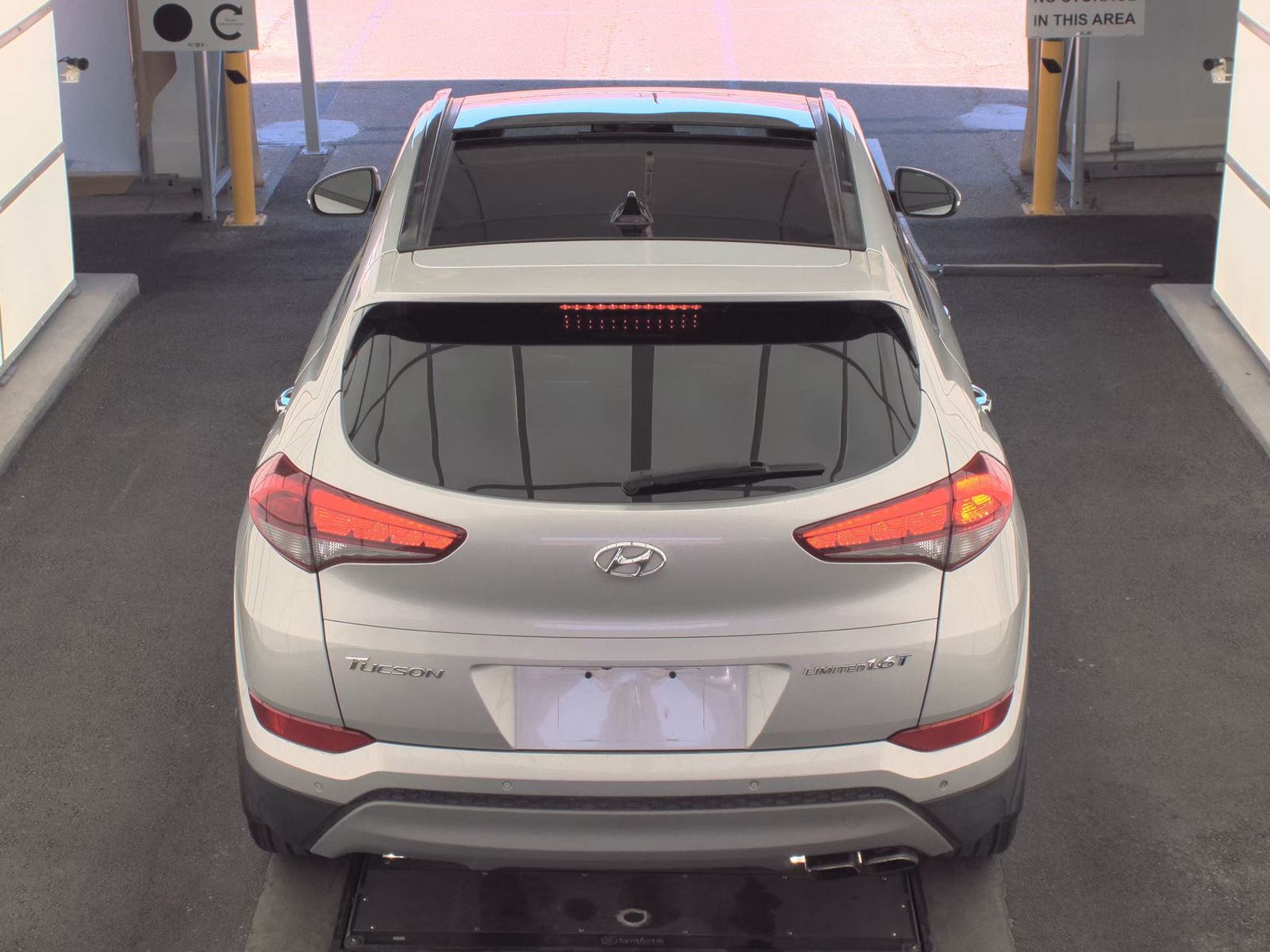 HYUNDAI TUCSON - 7