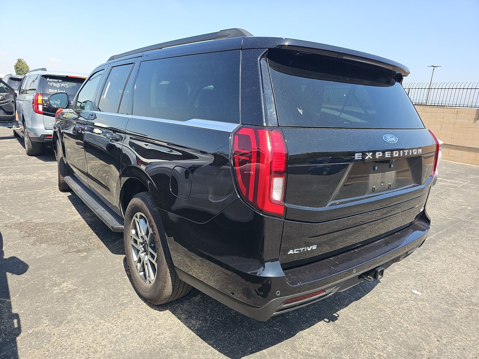 FORD EXPEDITION MAX - 7