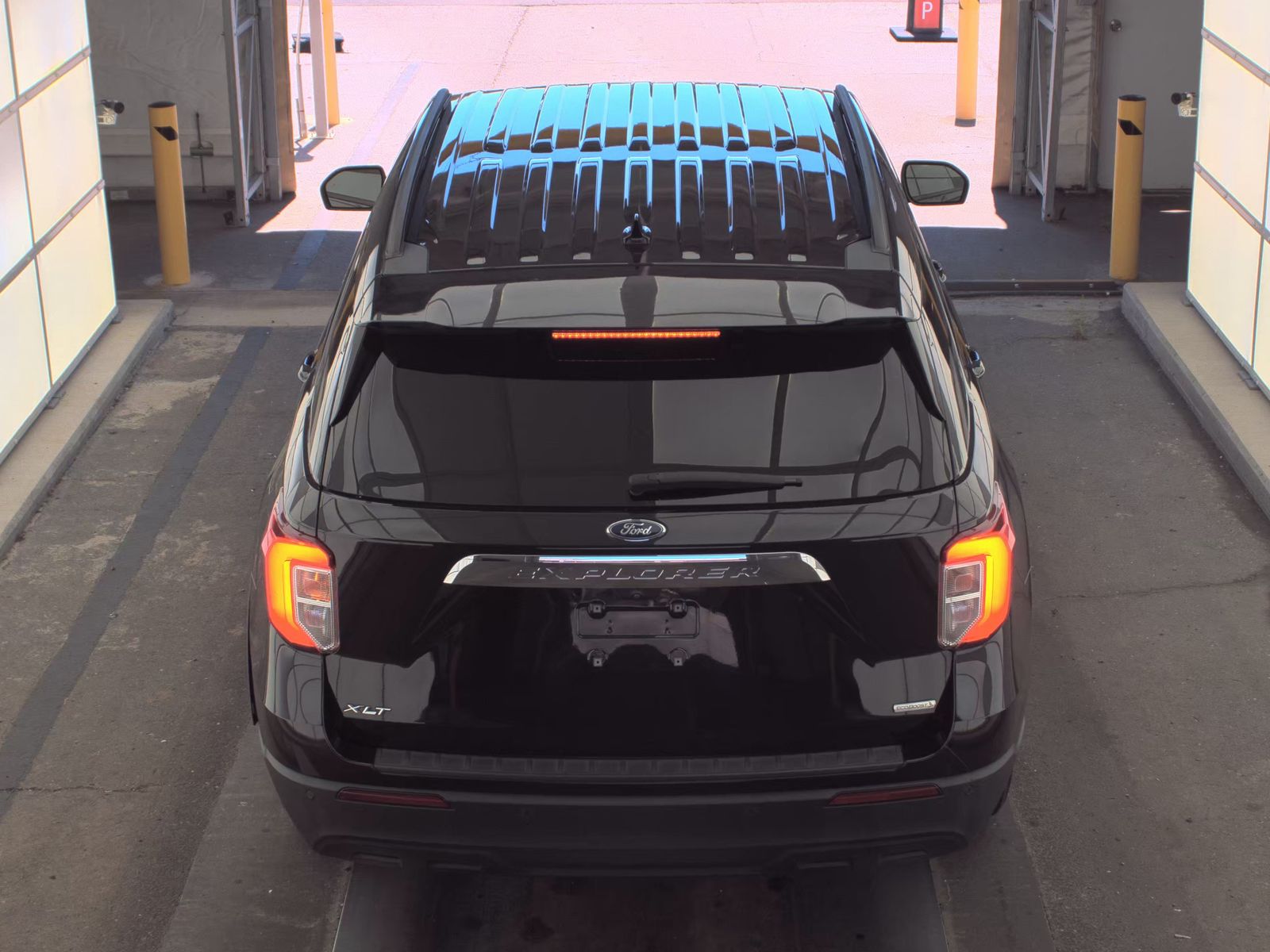FORD EXPLORER - 7