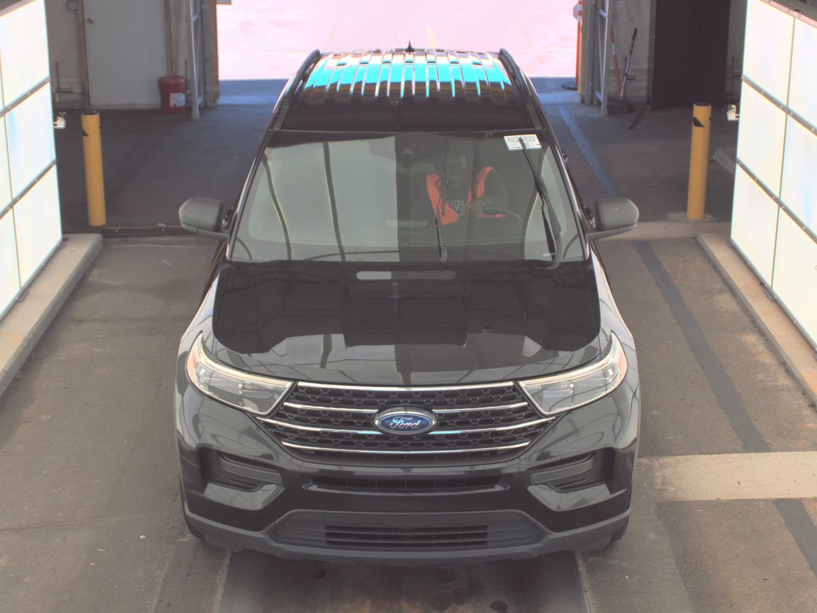 FORD EXPLORER - 3