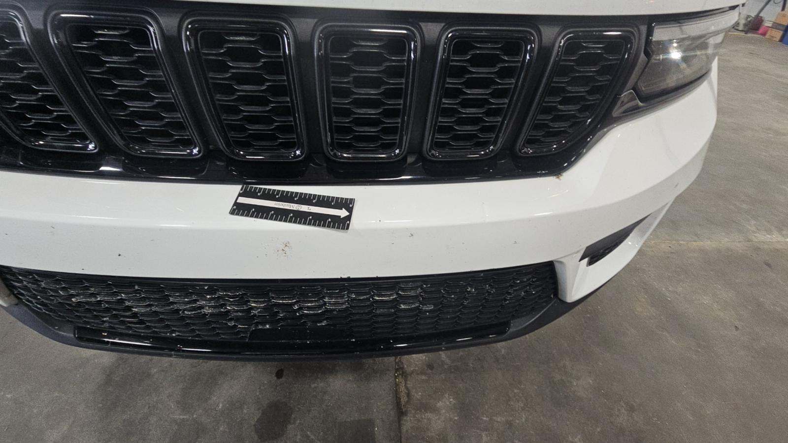 2024 Jeep Grand Cherokee Altitude AWD