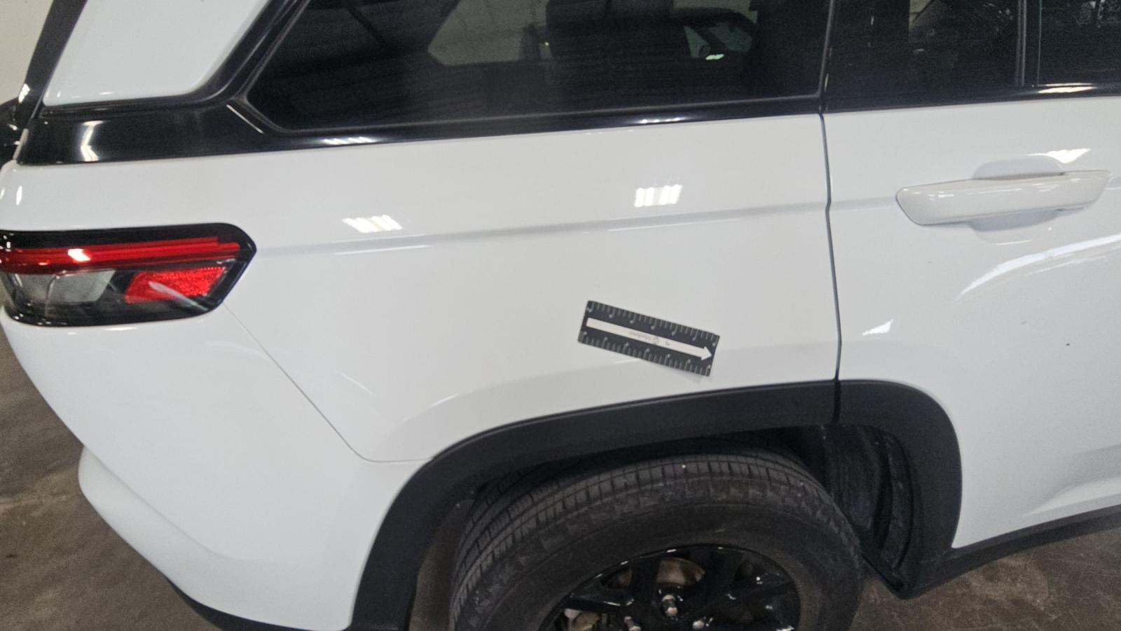 2024 Jeep Grand Cherokee Altitude AWD