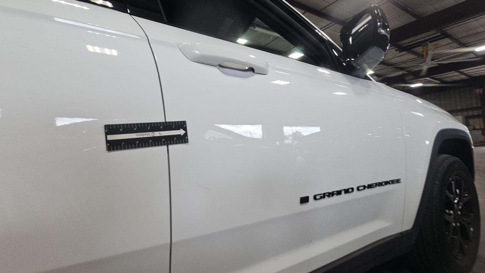 2024 Jeep Grand Cherokee Altitude AWD