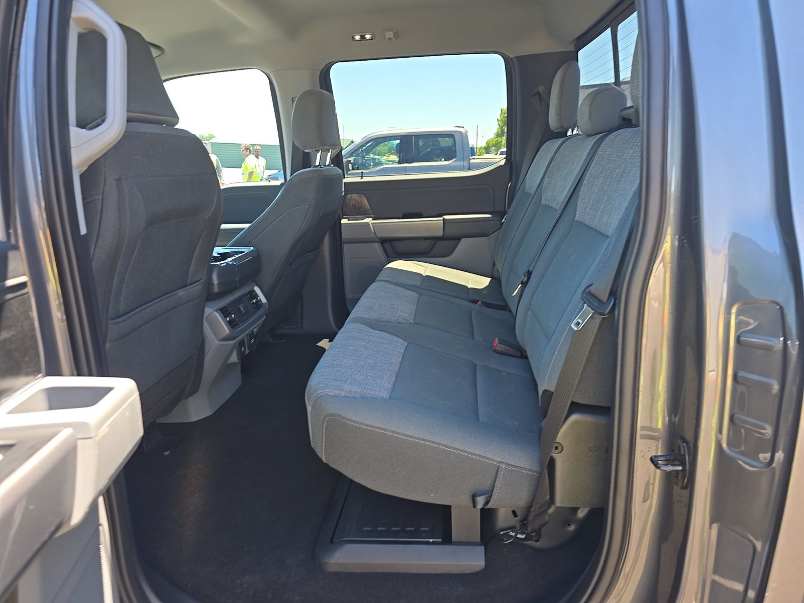 FORD F-150 - 8