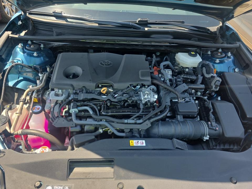 2025 Toyota Camry SE FWD