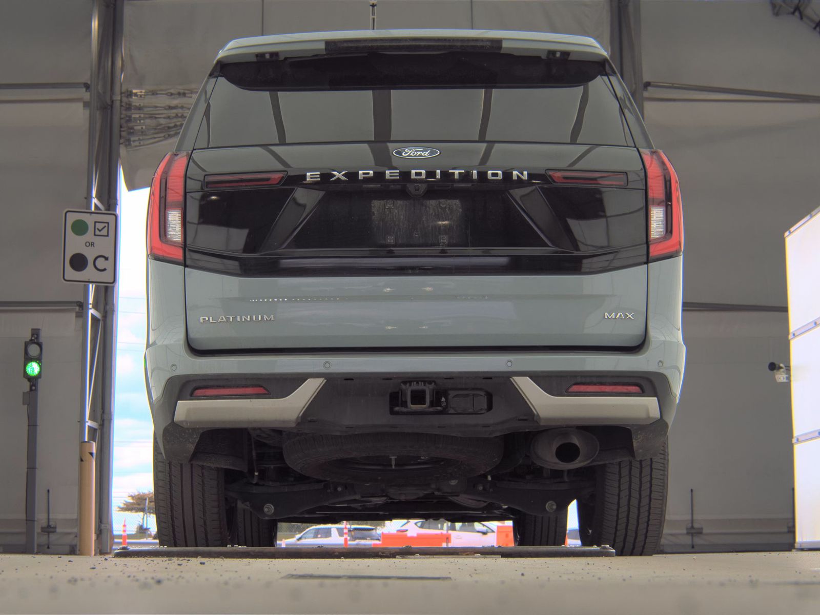 FORD EXPEDITION MAX - 8
