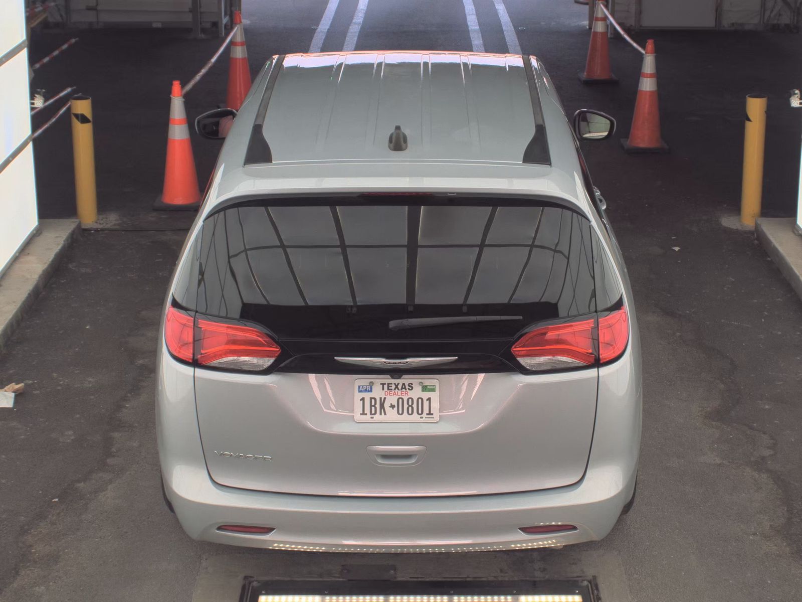 CHRYSLER VOYAGER - 6