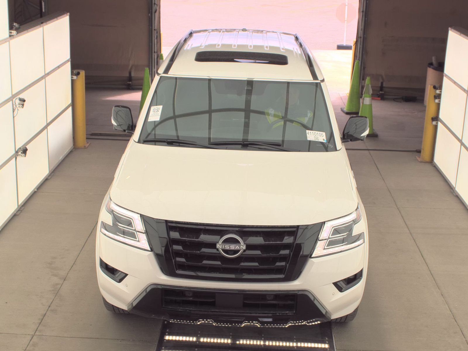 NISSAN ARMADA - 3