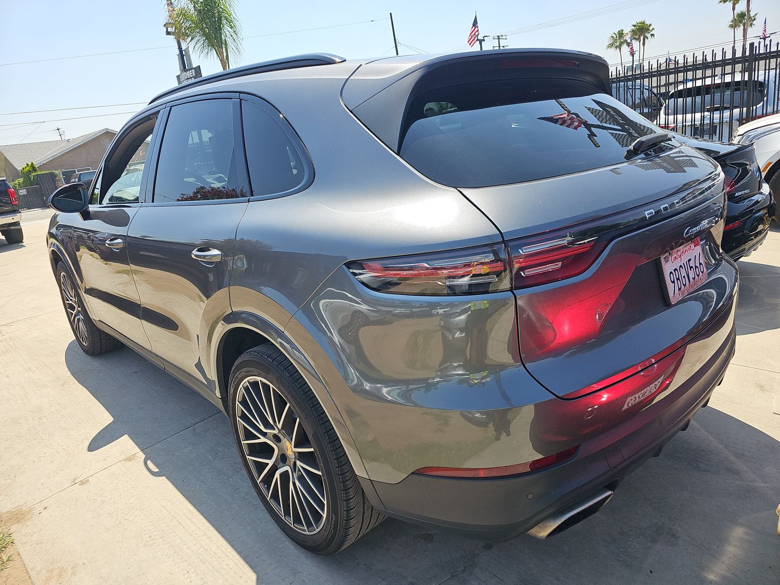 PORSCHE CAYENNE - 7