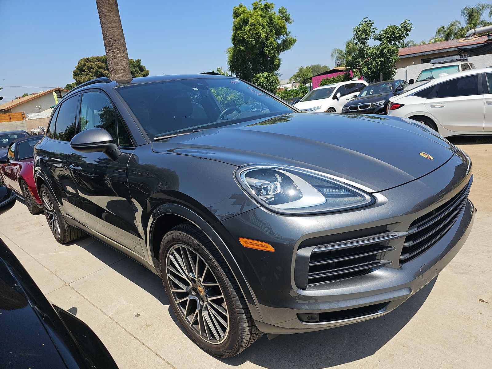 PORSCHE CAYENNE - 4