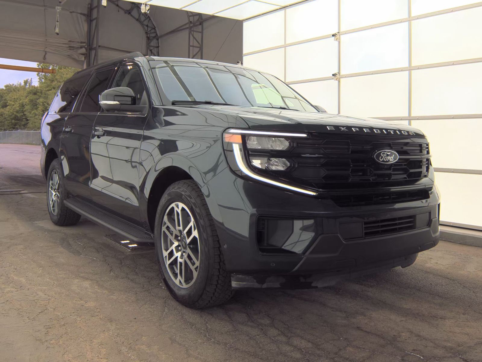 FORD EXPEDITION MAX - 5