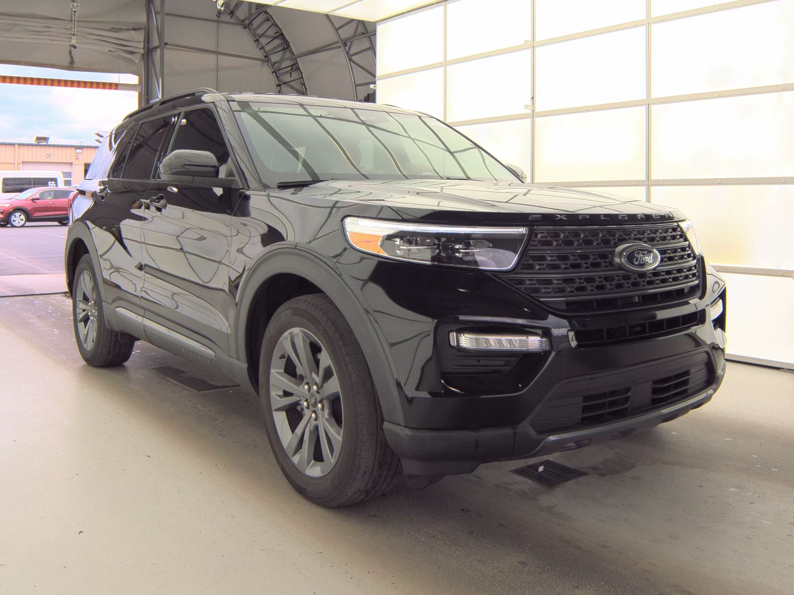 FORD EXPLORER - 5