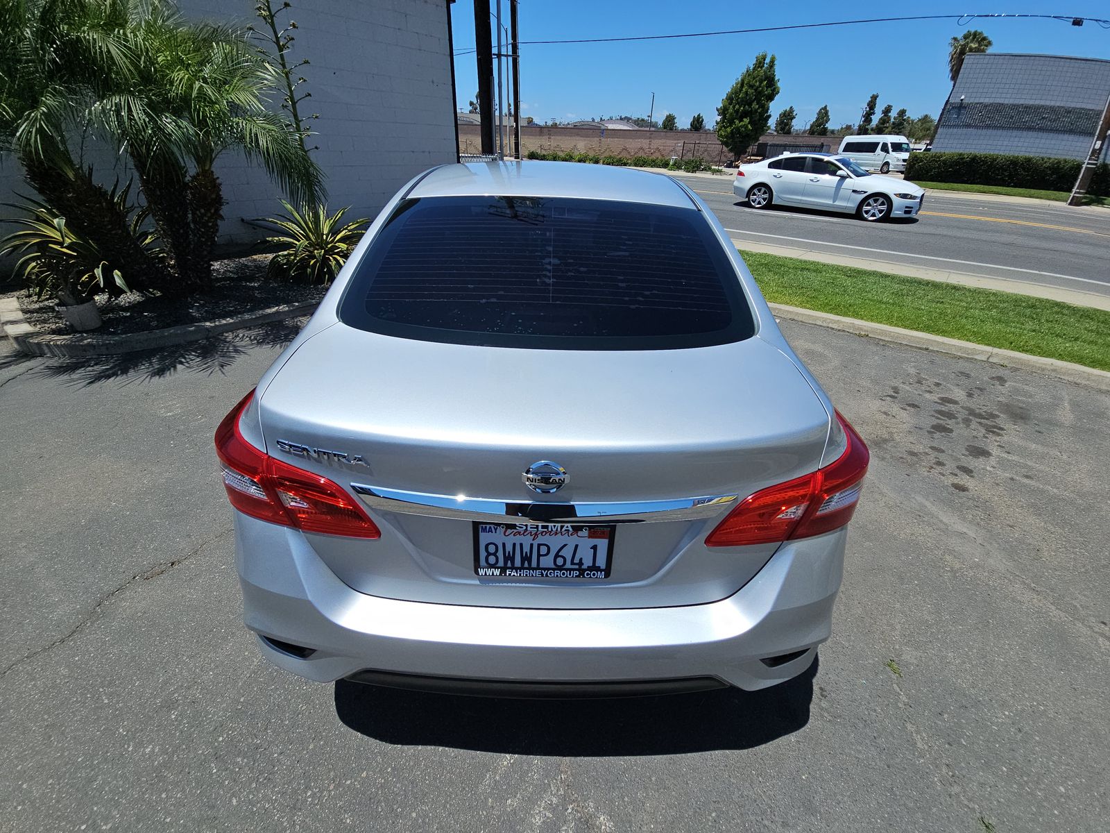 NISSAN SENTRA - 6