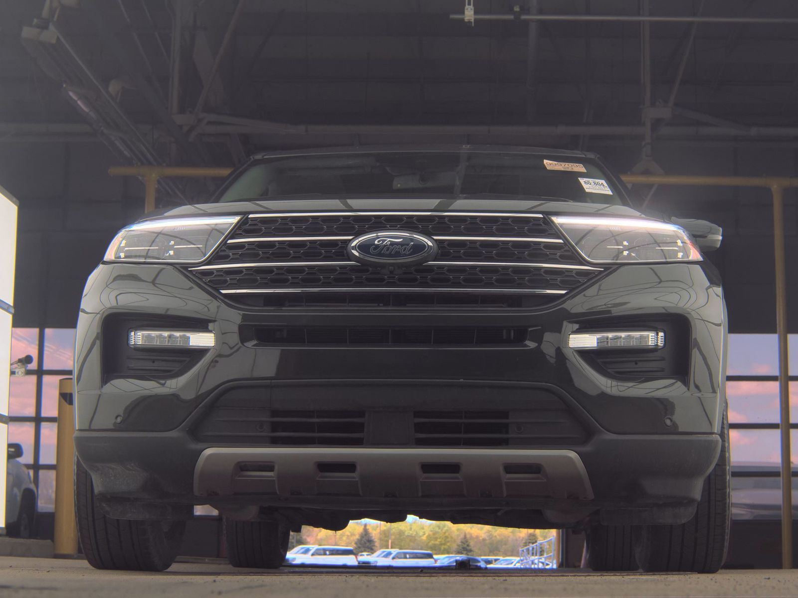 FORD EXPLORER - 4