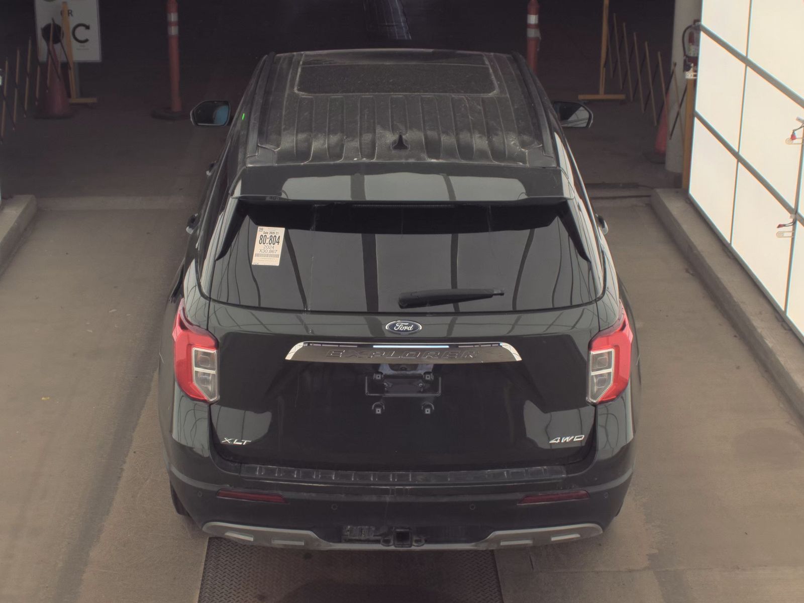 FORD EXPLORER - 7