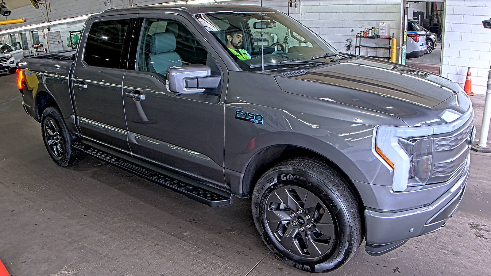 FORD F-150 - 4