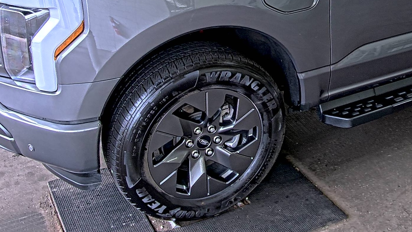 FORD F-150 - 8