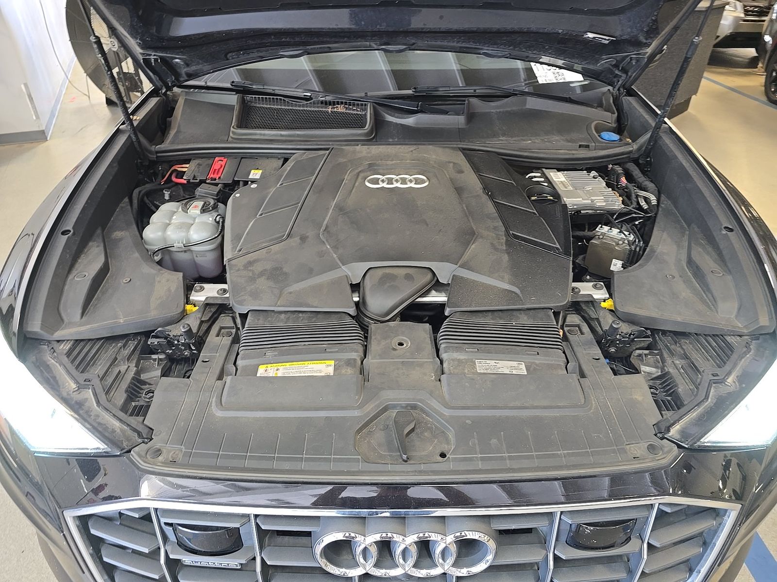 2019 Audi Q8 Prestige AWD