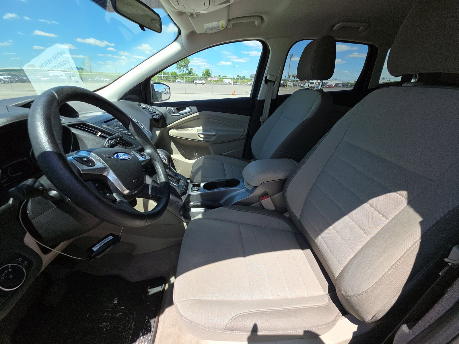 FORD ESCAPE - 8