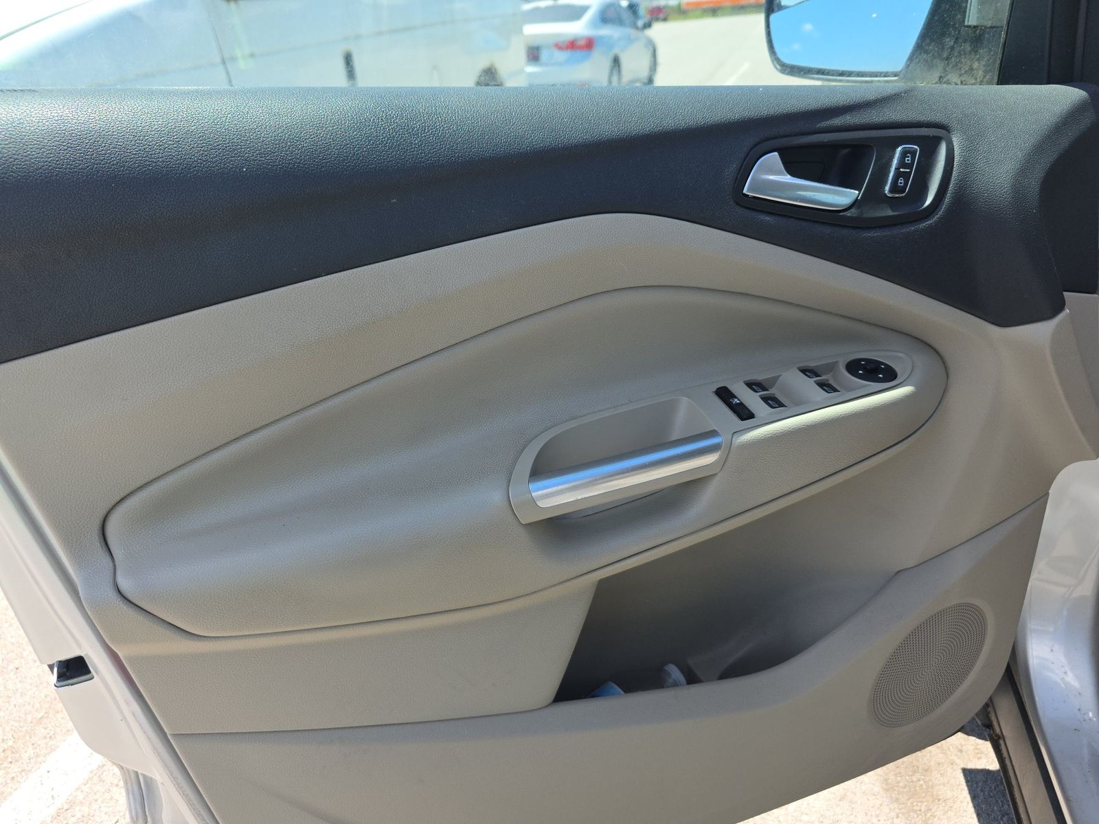 FORD ESCAPE - 10