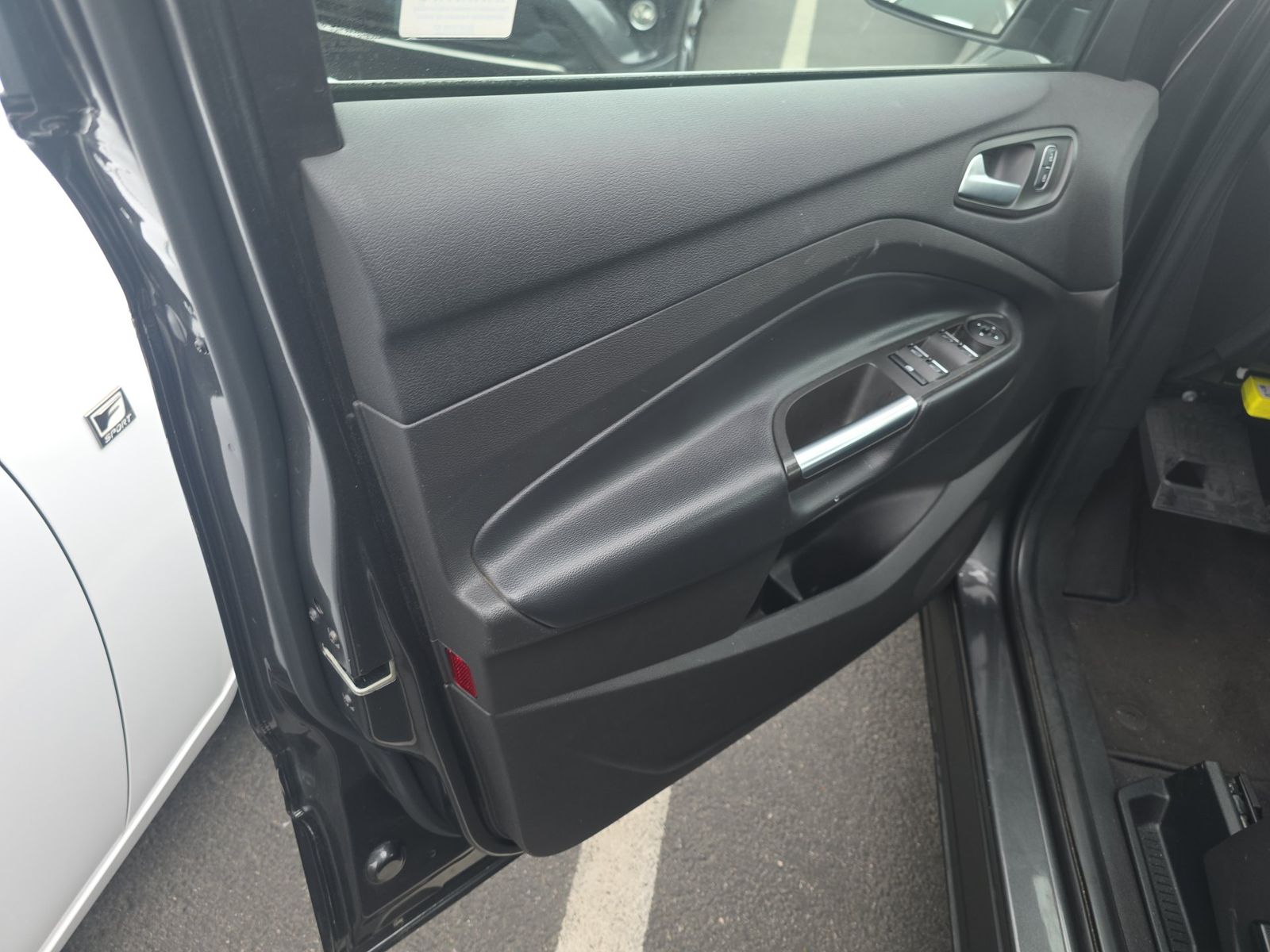 FORD ESCAPE - 10
