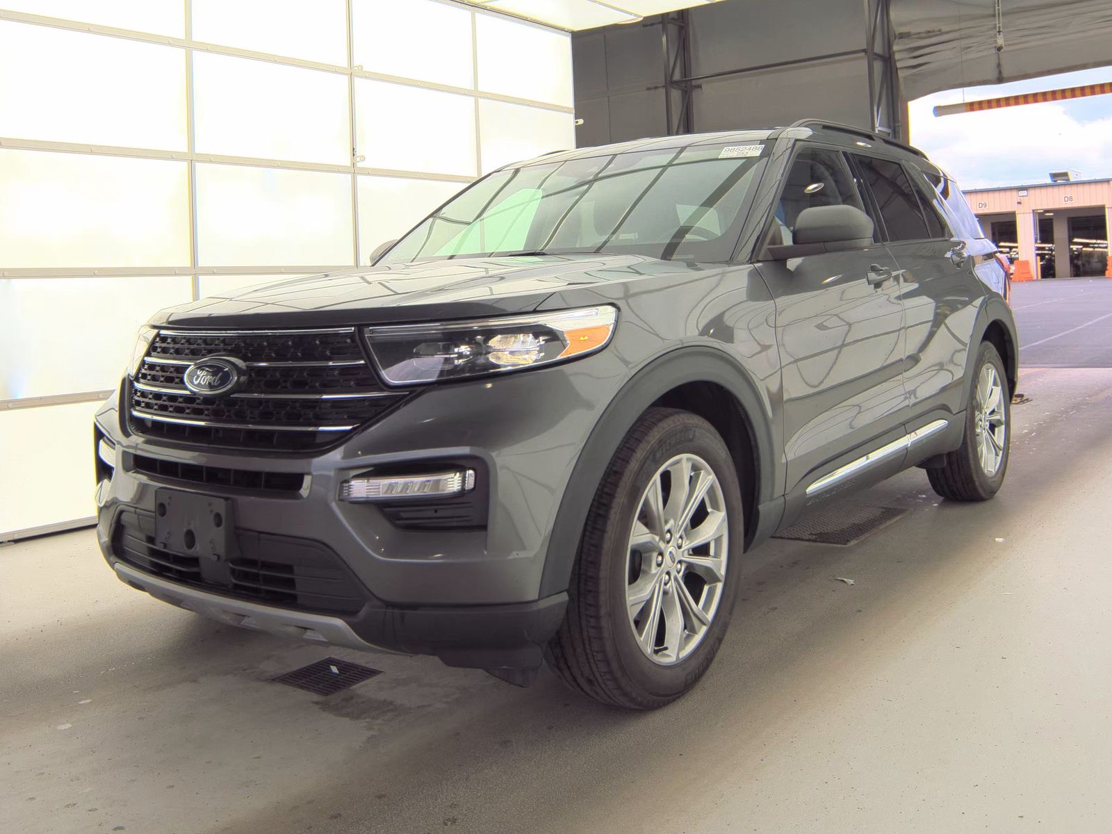 FORD EXPLORER - 1