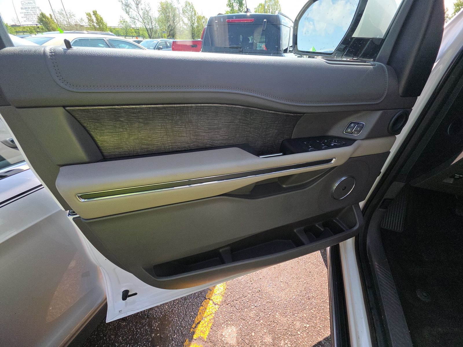 FORD EXPEDITION - 10