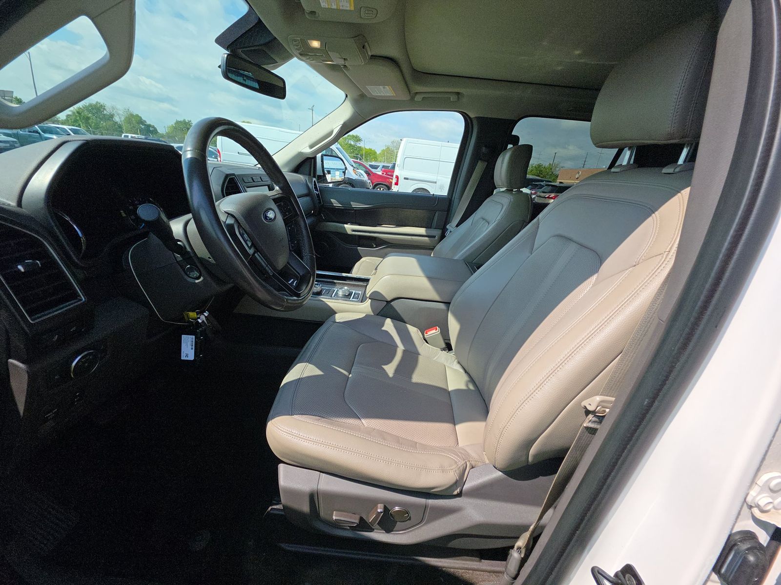 FORD EXPEDITION - 8