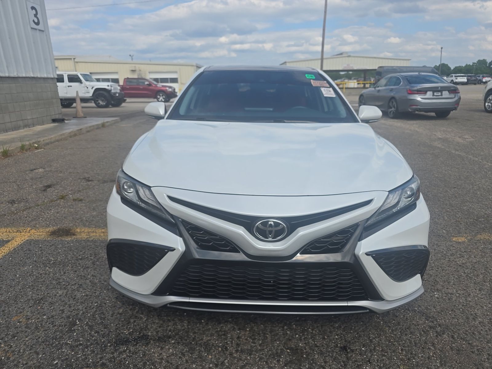 TOYOTA CAMRY - 3