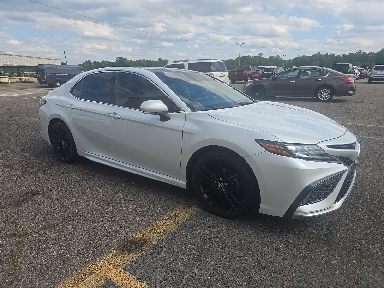 TOYOTA CAMRY - 4