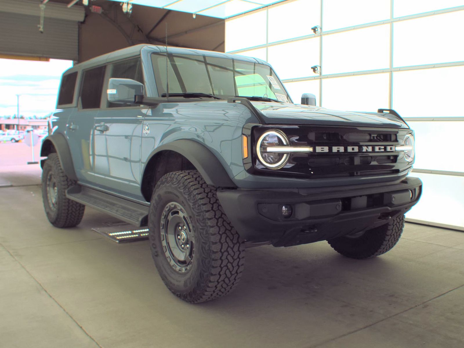 FORD BRONCO - 5