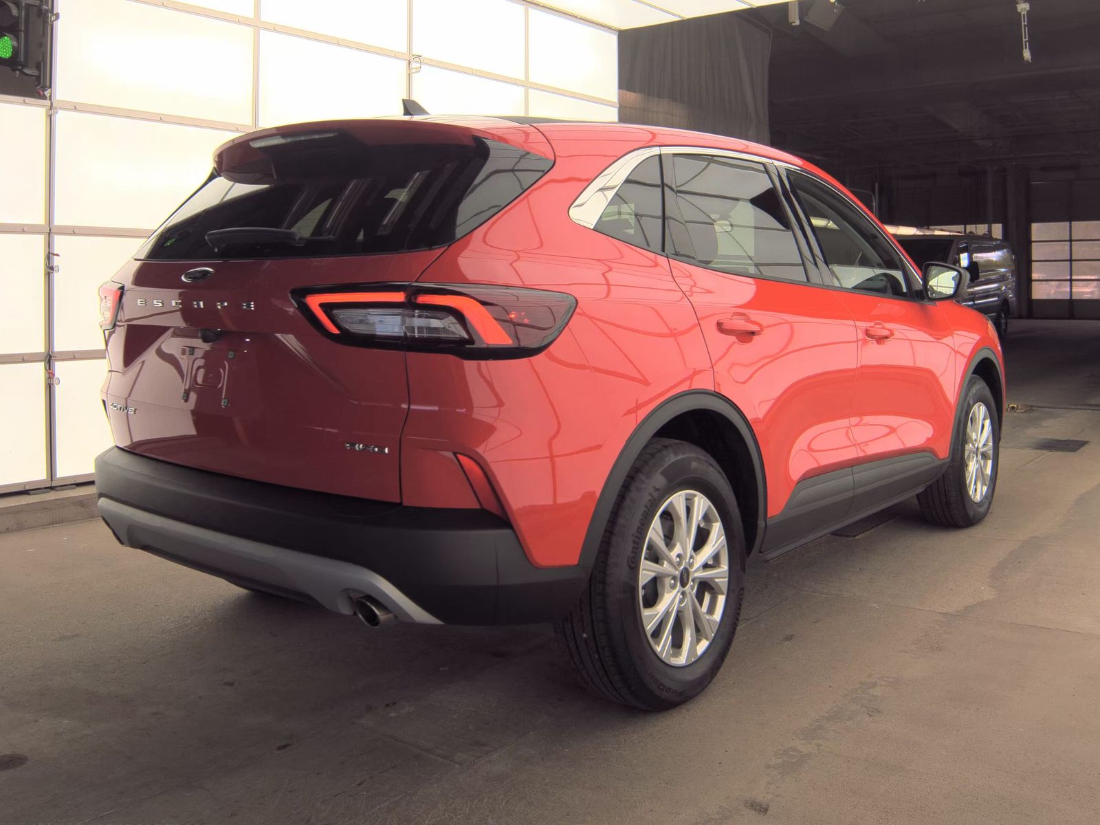 FORD ESCAPE - 6