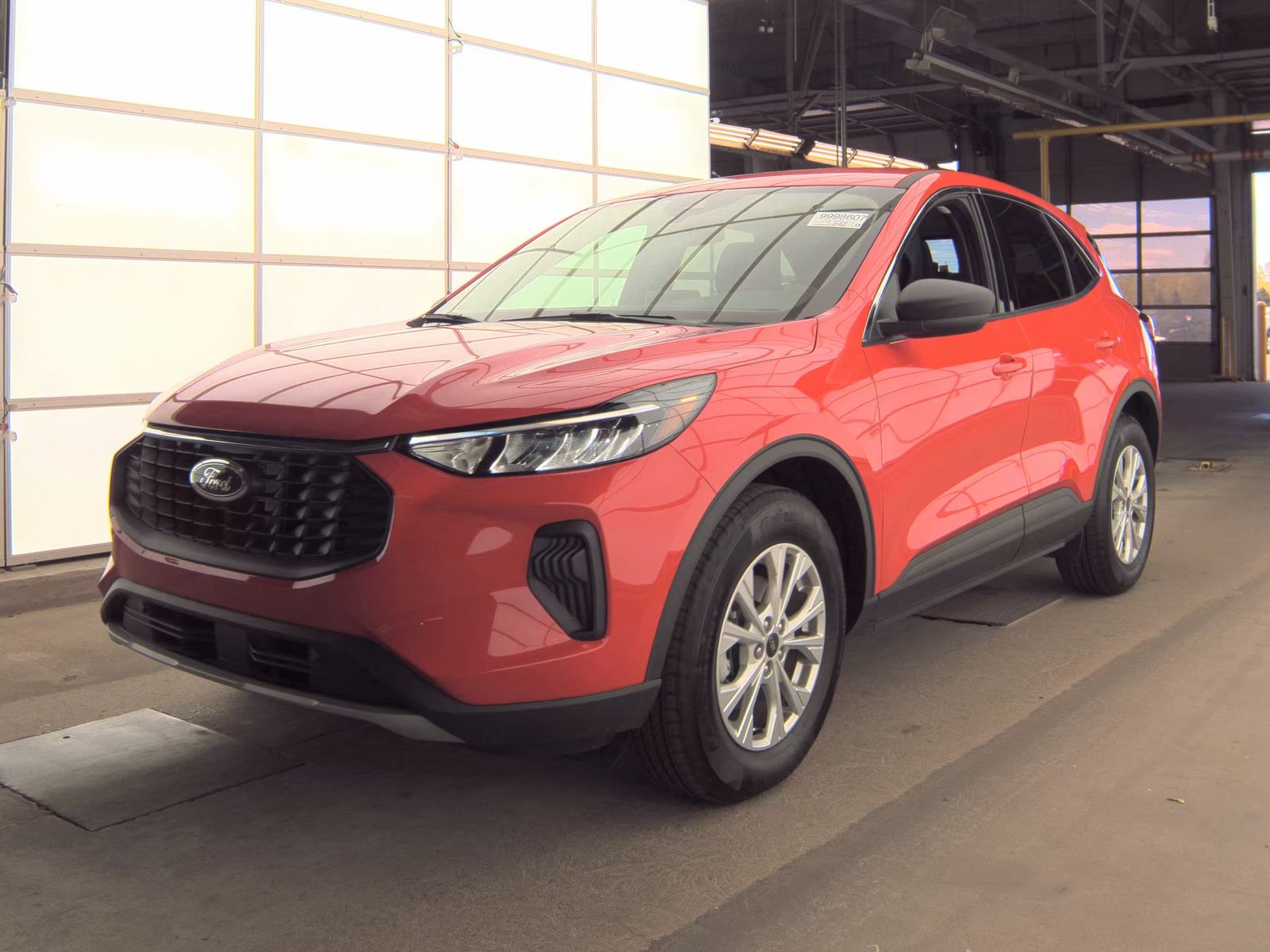 FORD ESCAPE - 1